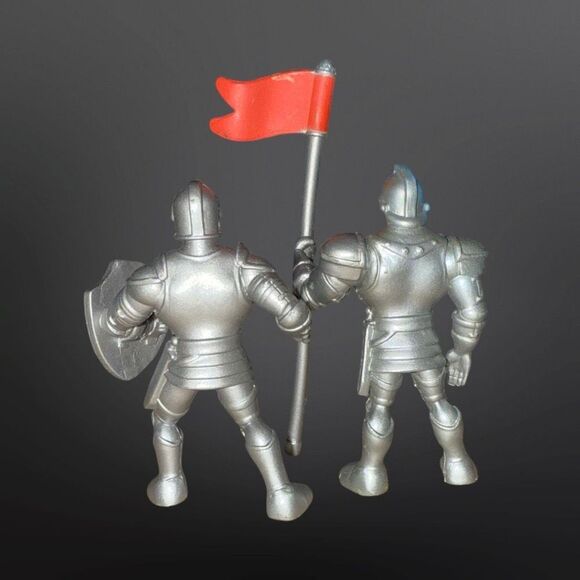 Lakeshore Royal Kingdom Adventures Replacement Knights Flag Red & Green Shields - Picture 5 of 7